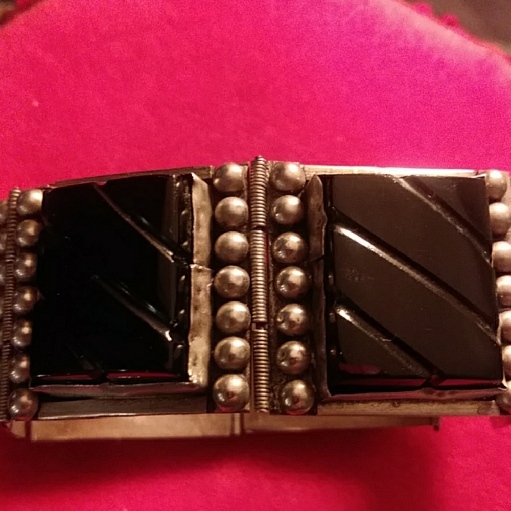 Final Bold Sterling Silver Onyx Bracelet - image 7